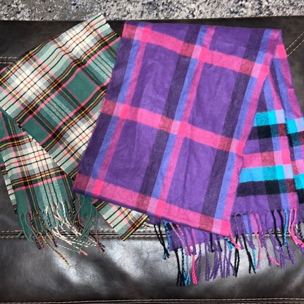 Scarves set